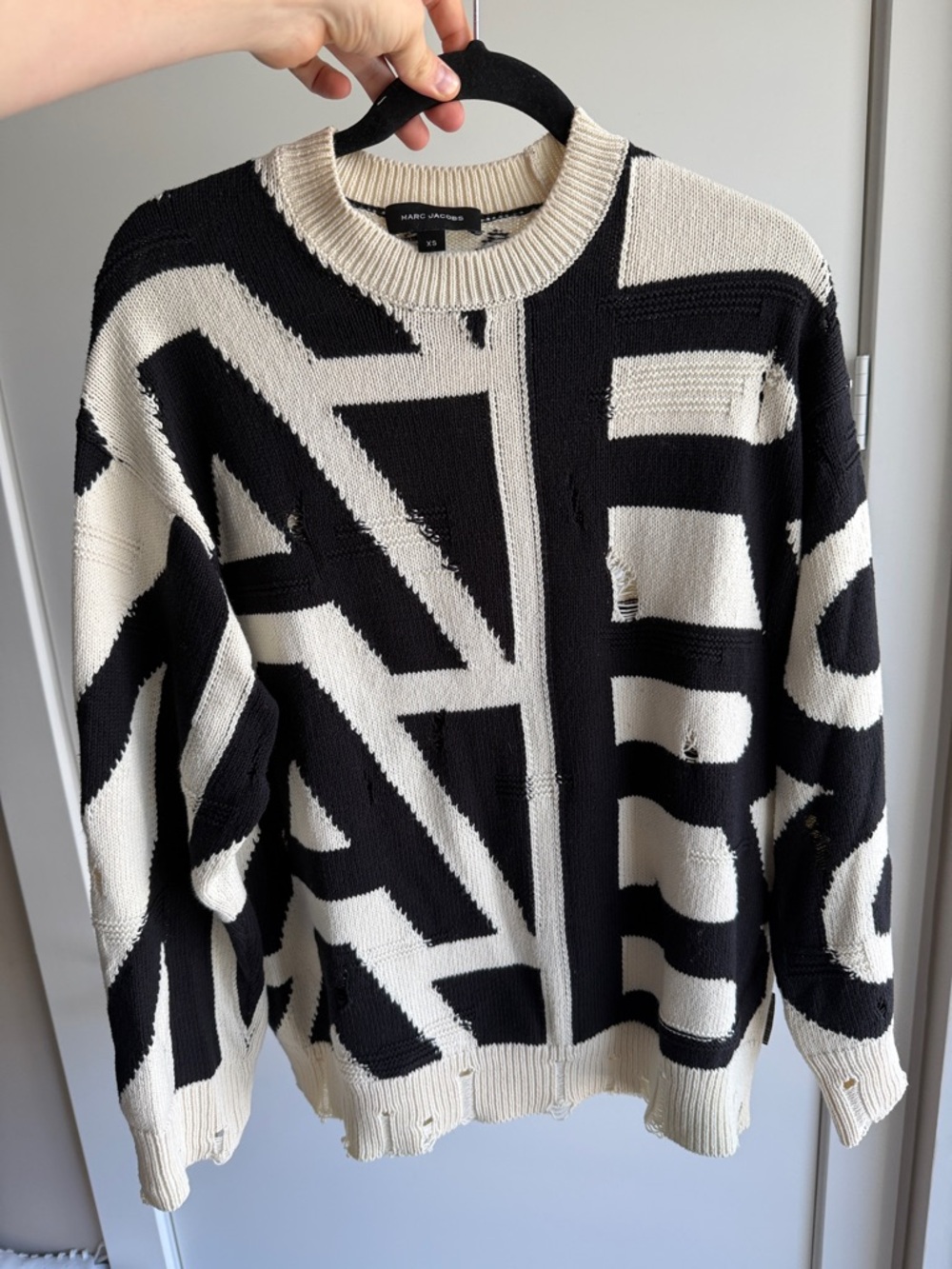 Oversized Marc Jacobs Black & Cream Abstract Graphic Knit Pullover XS